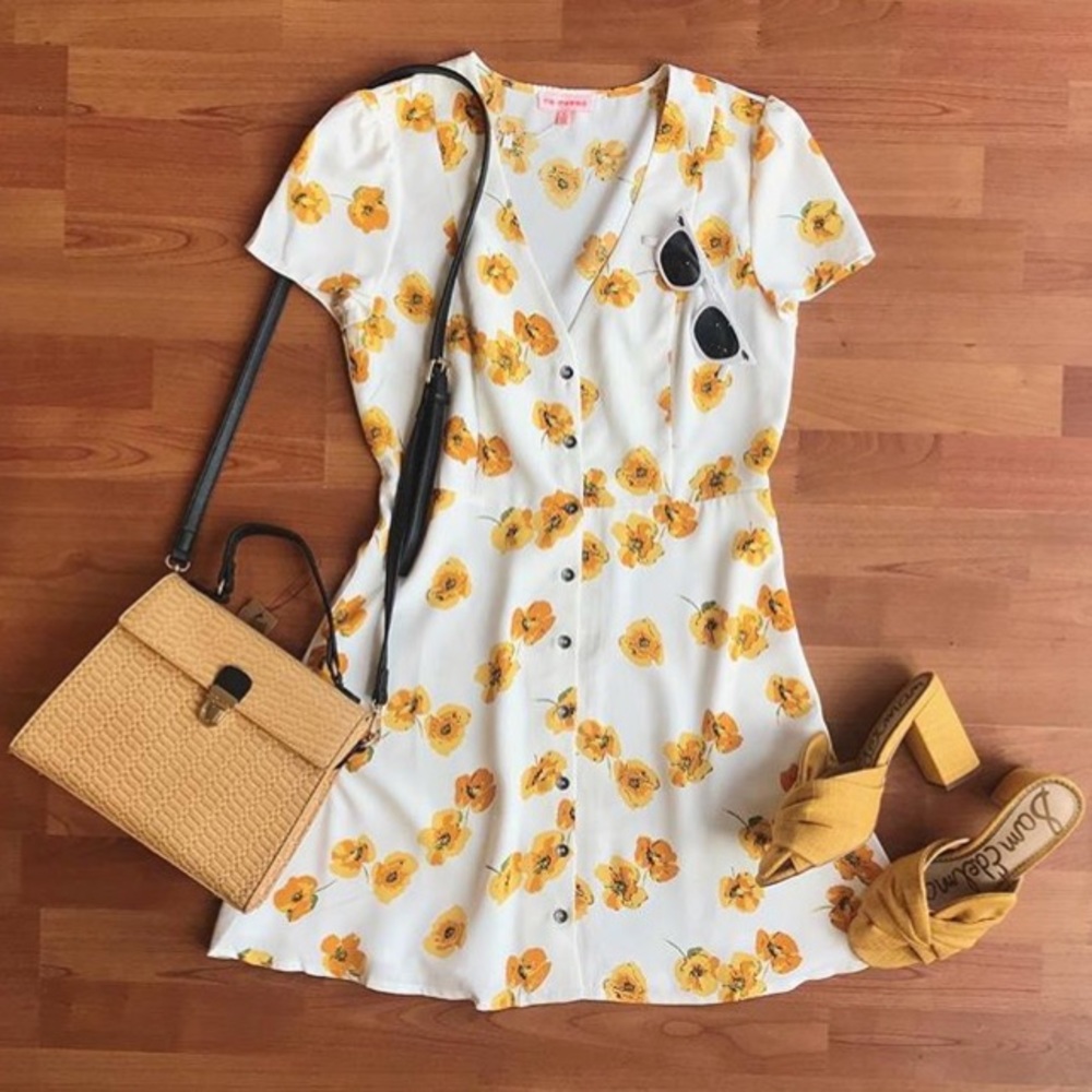 *LAST ONE* In Bloom Floral Mini Dress - Picture 2 of 8